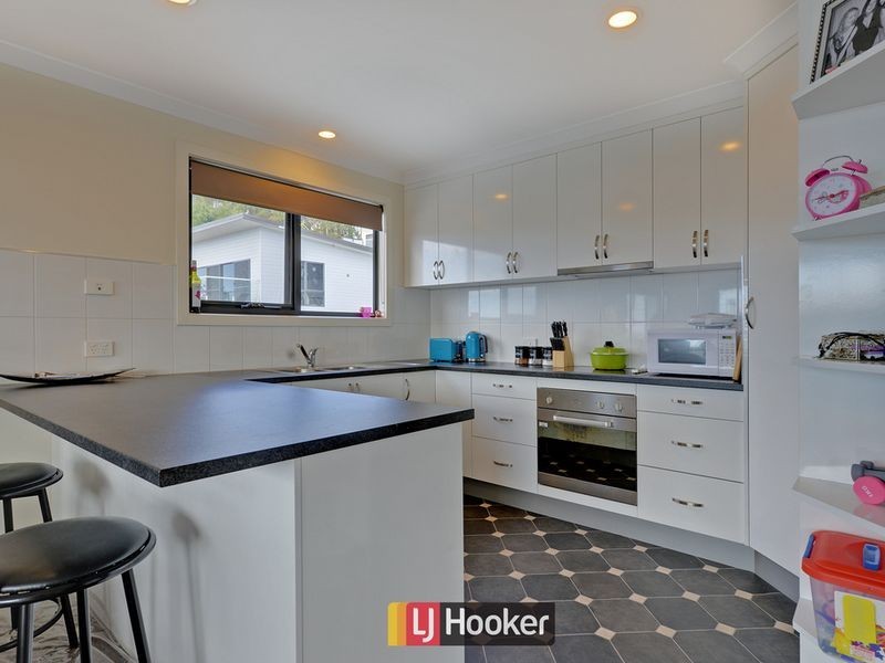 3/24 Pelissier Street, Somerset TAS 7322