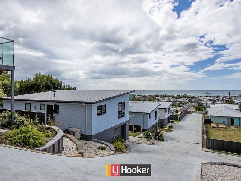 3/24 Pelissier Street, Somerset TAS 7322