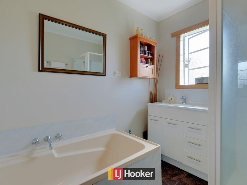 1 Lyle Street, Sulphur Creek TAS 7316