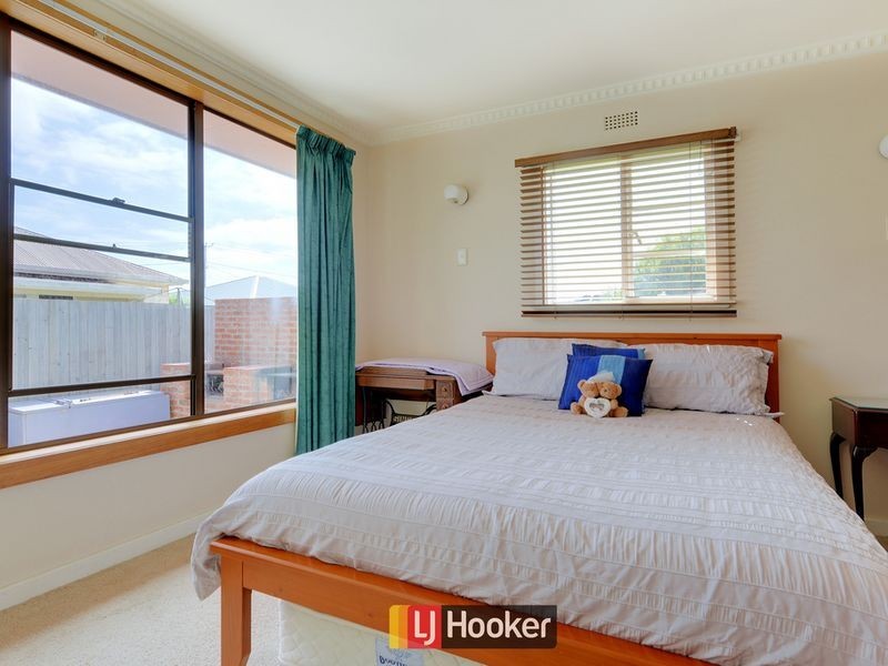 1 Lyle Street, Sulphur Creek TAS 7316