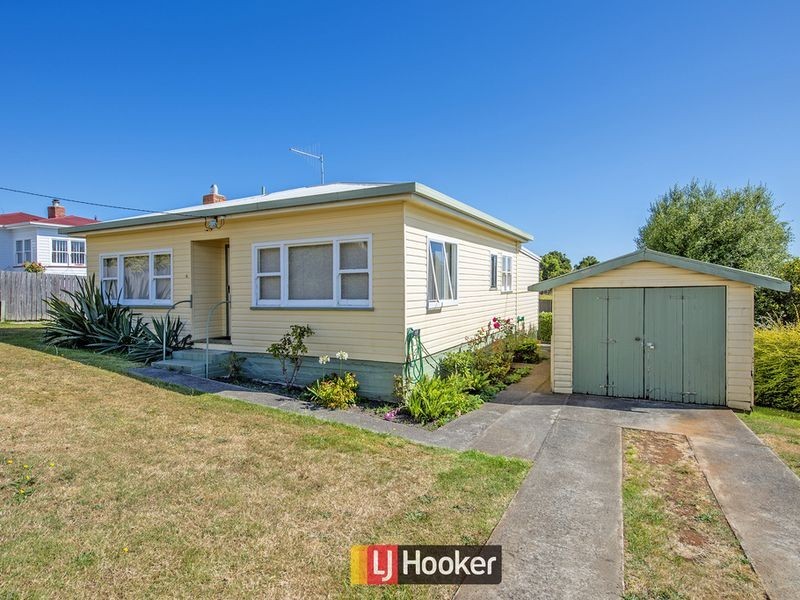 4 Fielding Street, Penguin TAS 7316