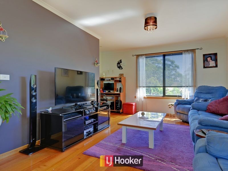 2/21 Deviation Road, Penguin TAS 7316