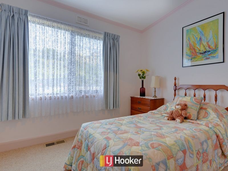 8 Young Street, Acton TAS 7320