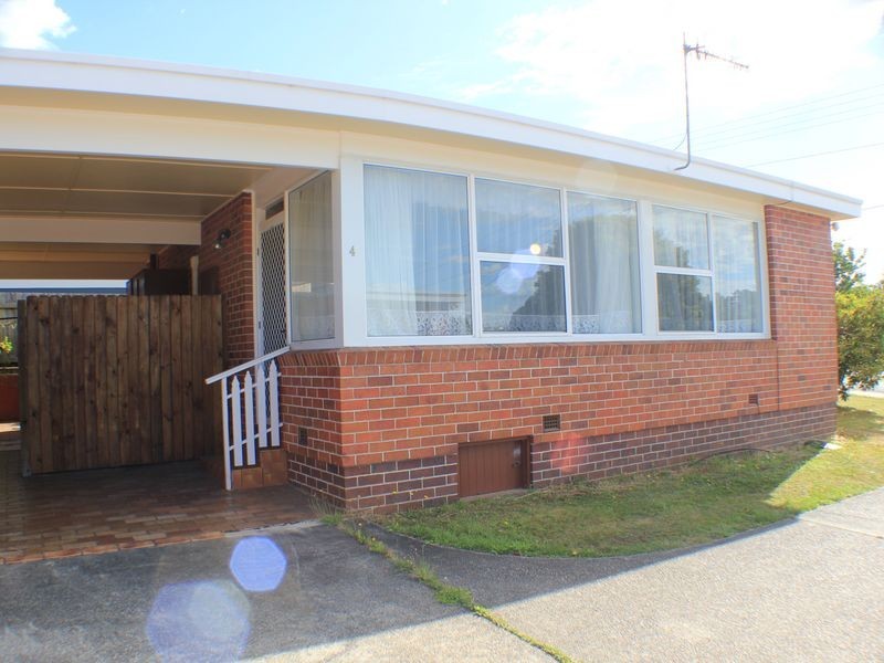 4/14 Howe Street, Park Grove TAS 7320