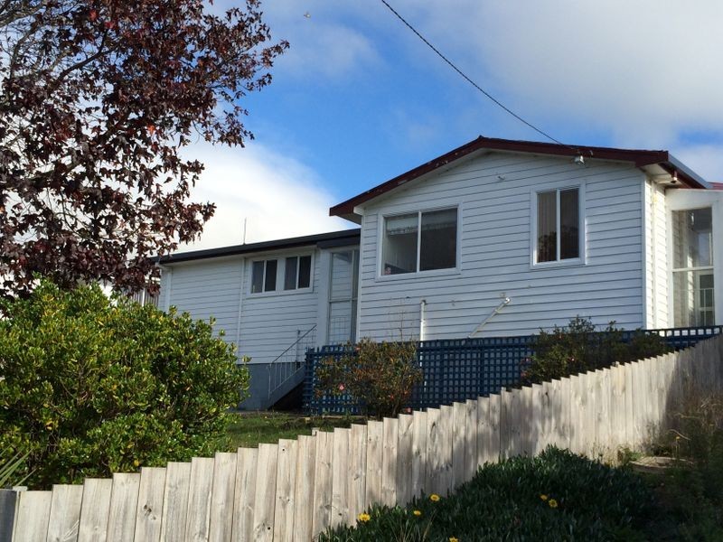 6 Winter Avenue, Acton TAS 7320