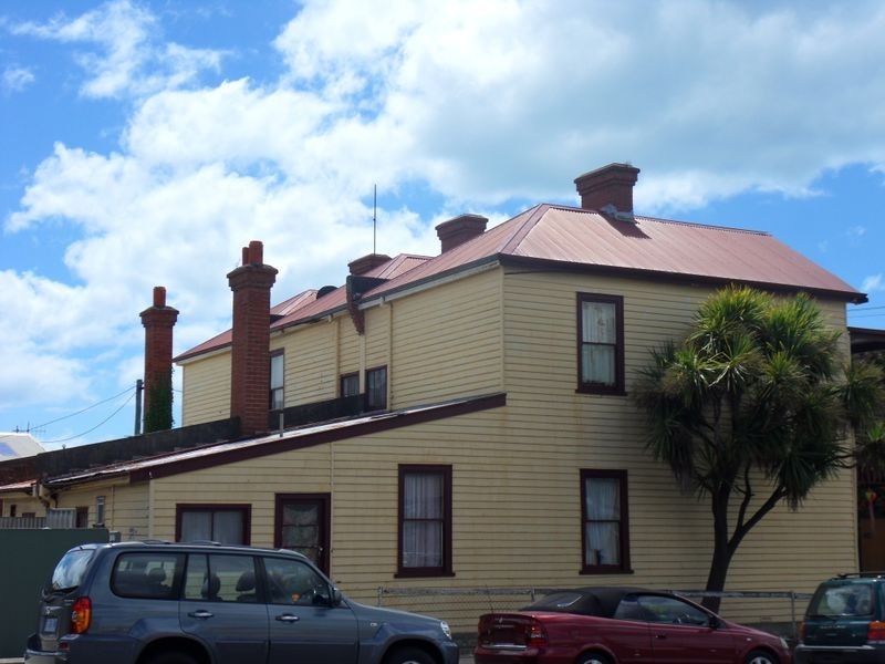 32 Wellington Street, Burnie TAS 7320