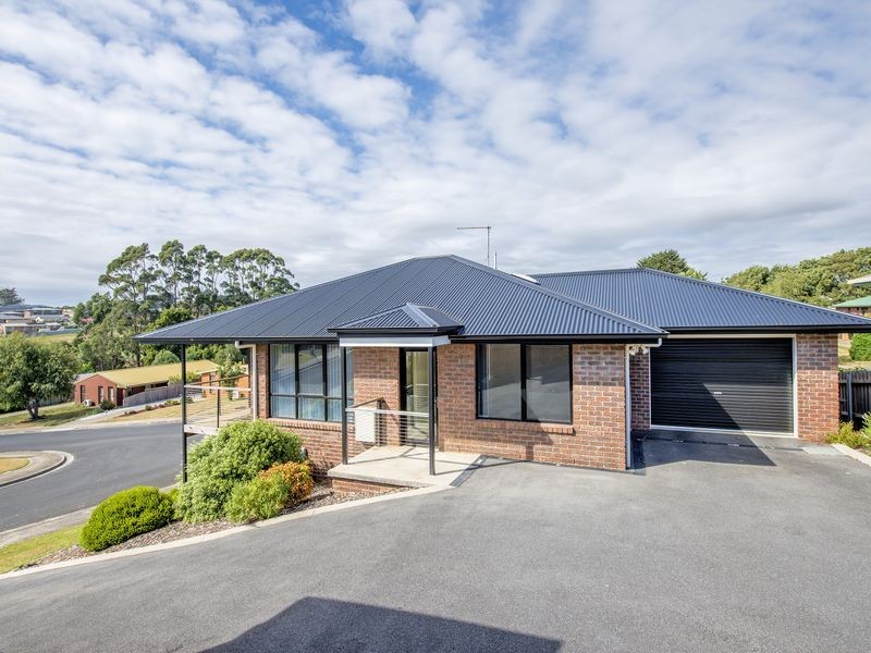 2/6 Fagan Drive, Downlands TAS 7320