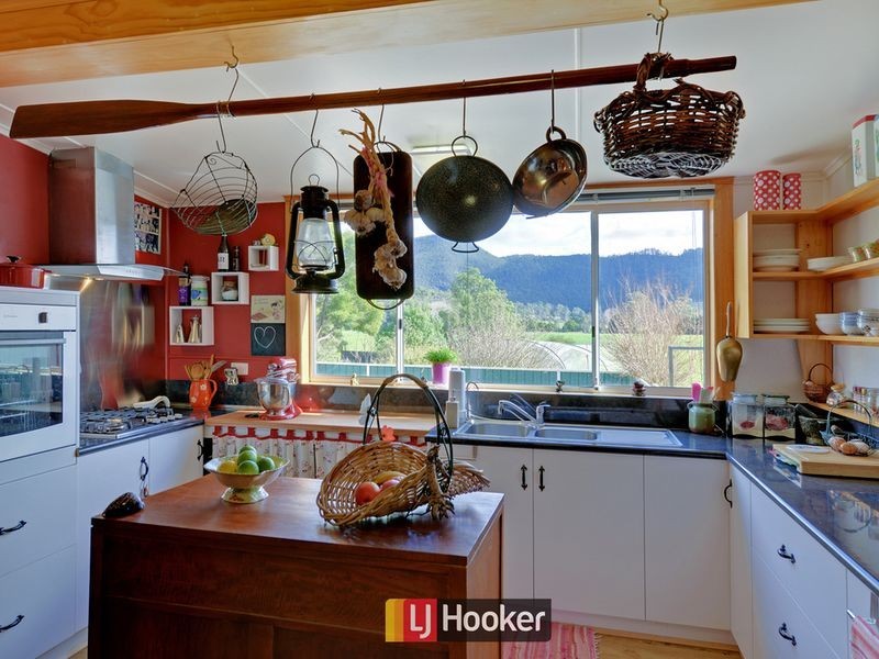 1484 Gunns Plains Road, Gunns Plains TAS 7315