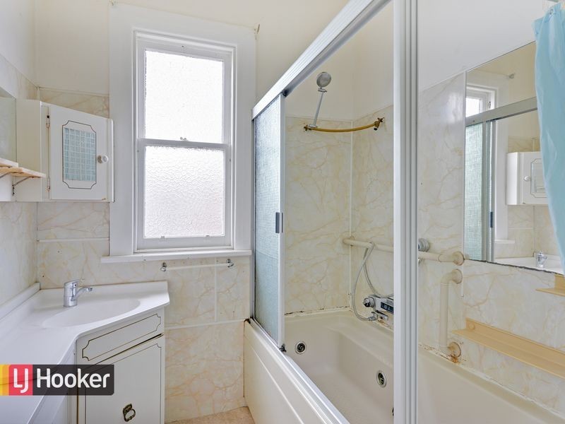 11 Collins Street, Brooklyn TAS 7320