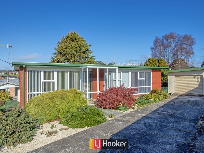 8 Guy Crescent, Somerset TAS 7322