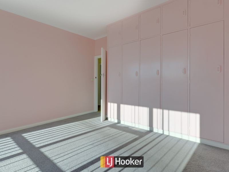 8 Guy Crescent, Somerset TAS 7322