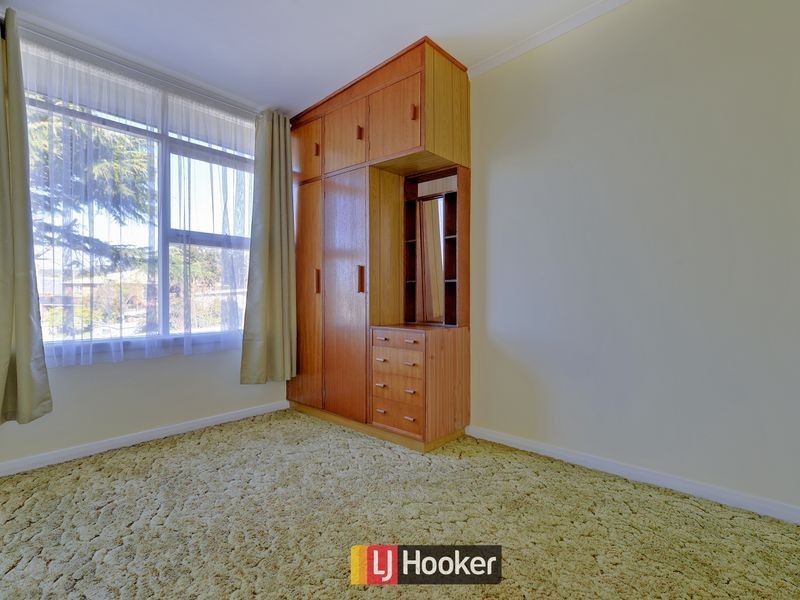 8 Guy Crescent, Somerset TAS 7322