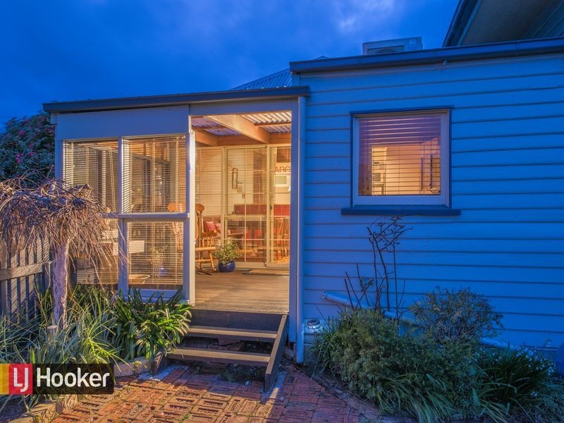 51 Jackson Street, Wynyard TAS 7325