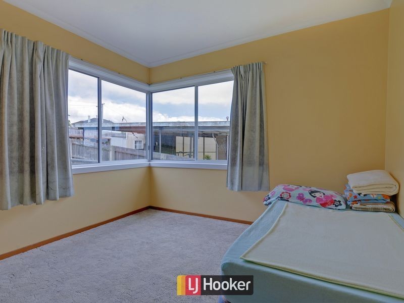 9 Verelle Street, Hillcrest TAS 7320
