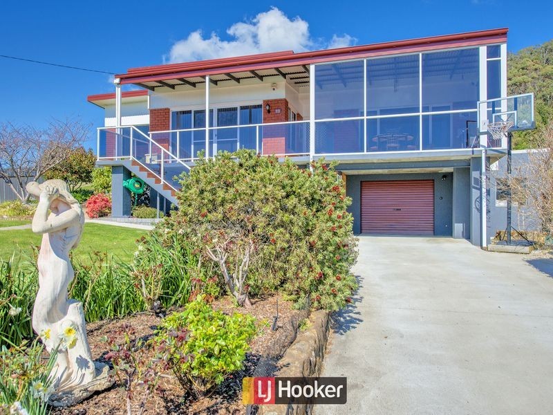 12 Glenburn Crescent, Sulphur Creek TAS 7316