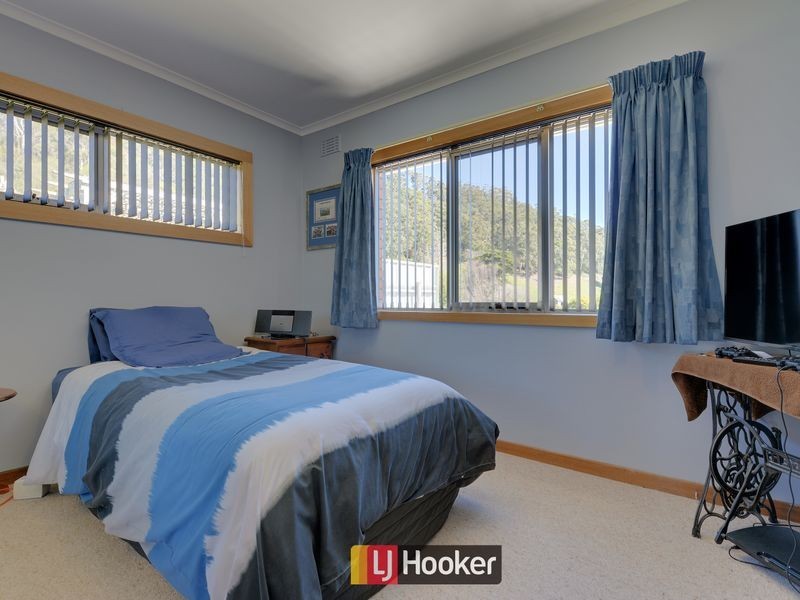 12 Glenburn Crescent, Sulphur Creek TAS 7316