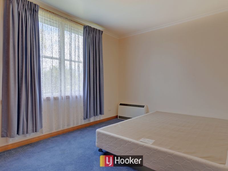 11 Fowell Street, Zeehan TAS 7469