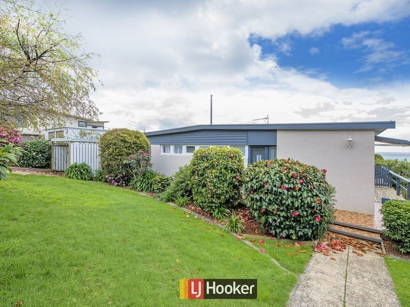 1 Claude Place, Ocean Vista TAS 7320