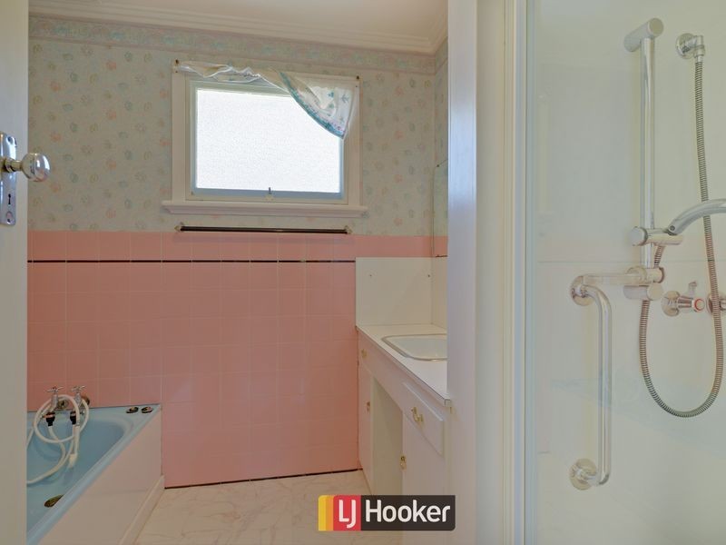 12 Frederick Street, Ocean Vista TAS 7320