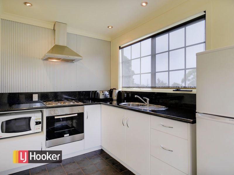 15 Reid Street, Strahan TAS 7468