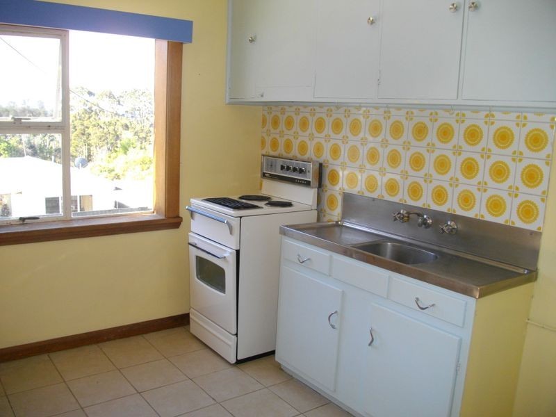 1/1 Old Surrey Road, Burnie TAS 7320