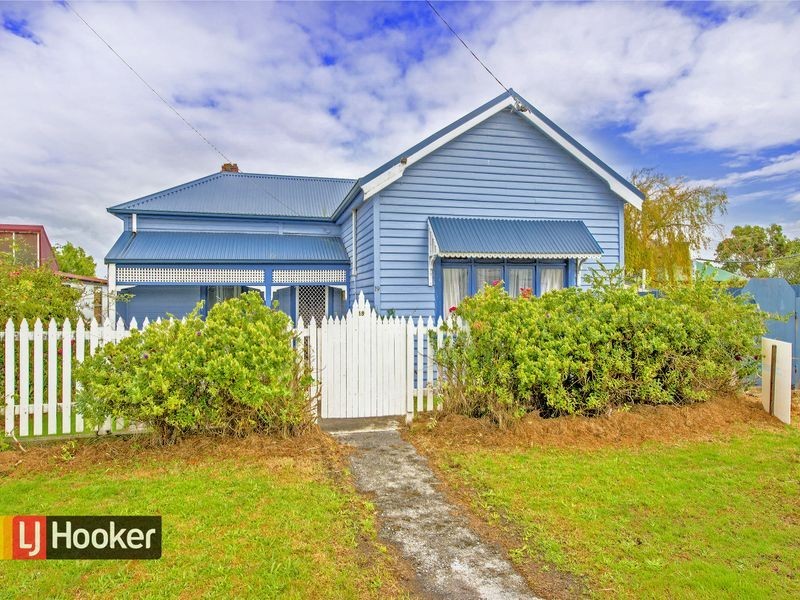 19 Lynch Street, Strahan TAS 7468