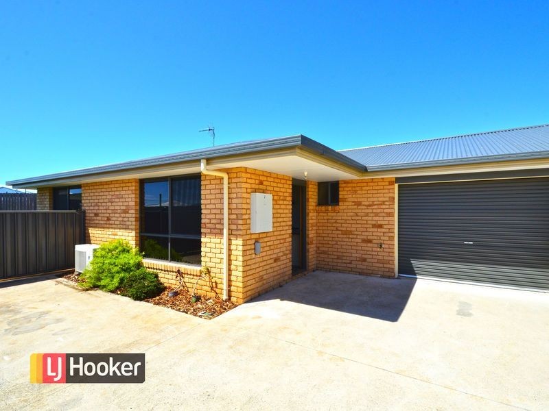 Unit 2/31 Stirling Street, Hillcrest TAS 7320