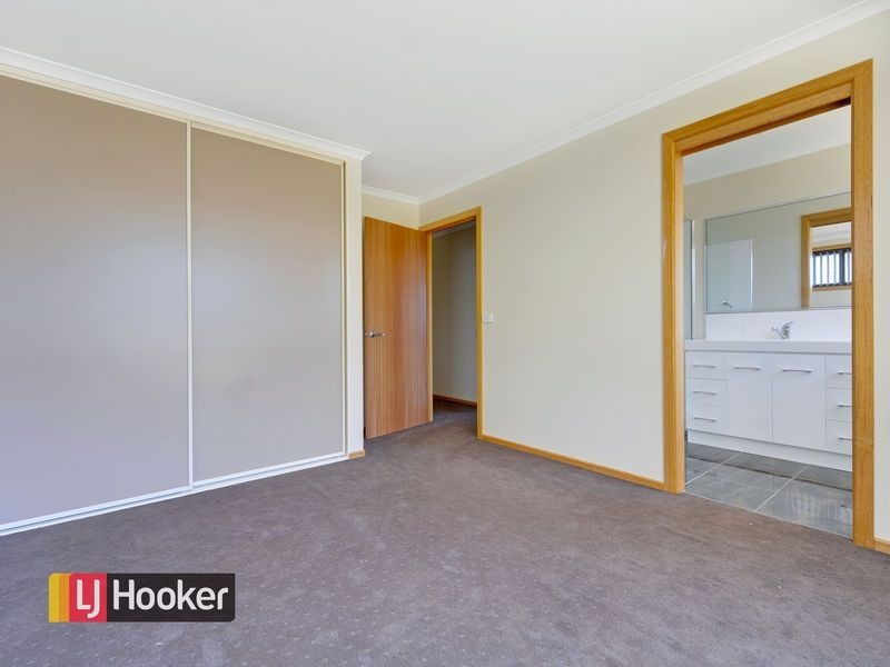 Unit 2/31 Stirling Street, Hillcrest TAS 7320