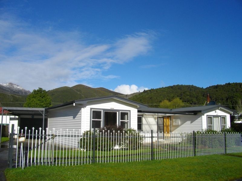 12 Elliot Street, Queenstown TAS 7467