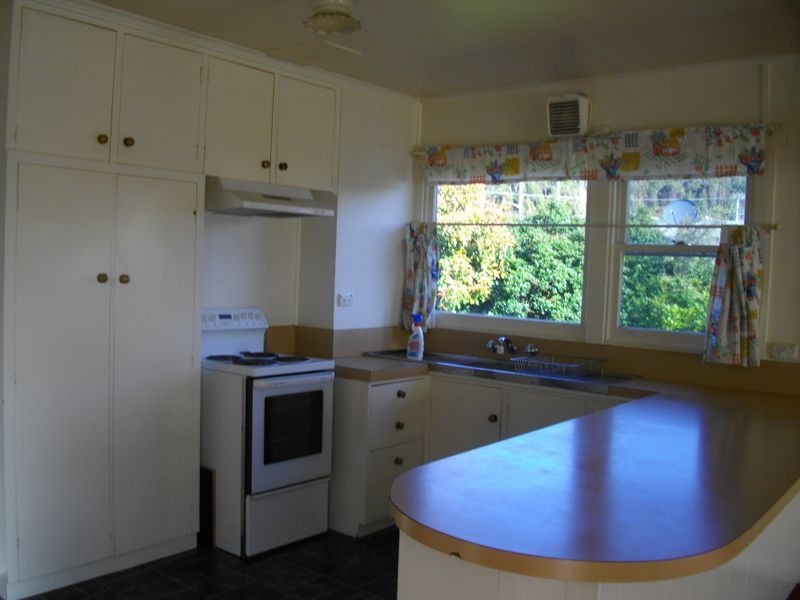 12 Elliot Street, Queenstown TAS 7467