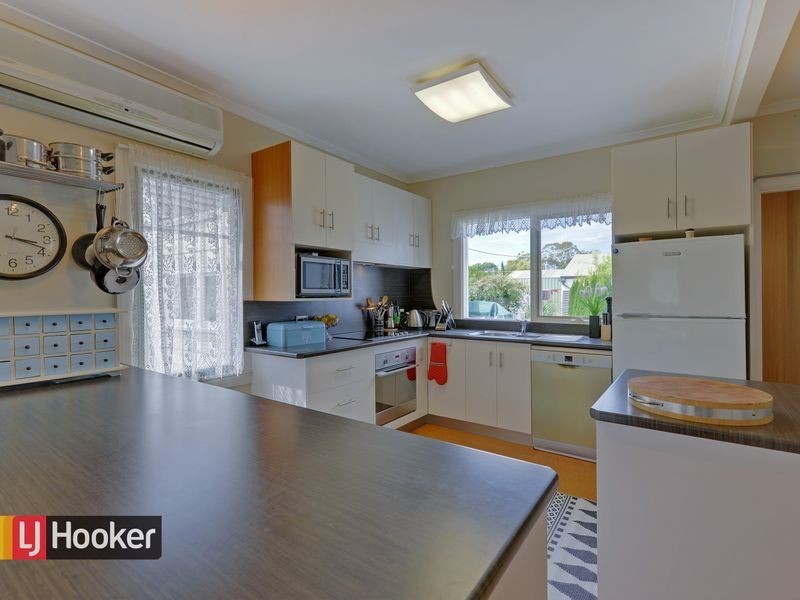 75 Saunders Street, Wynyard TAS 7325