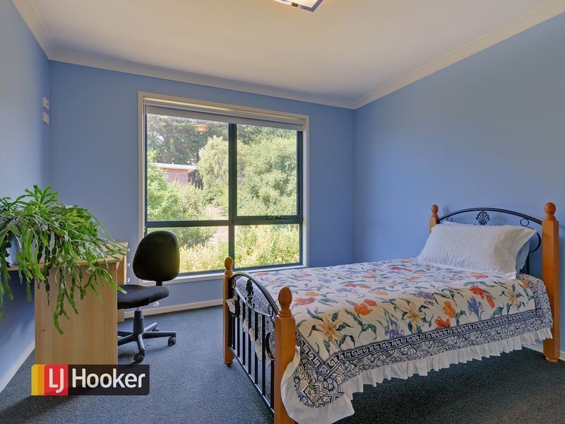6A King Edward Street, Penguin TAS 7316