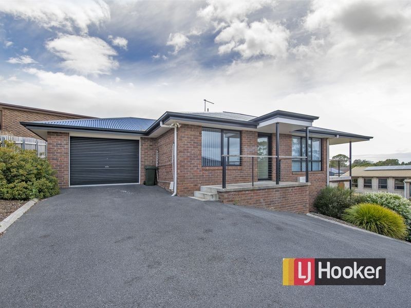 2/6 Fagan Drive, Downlands TAS 7320