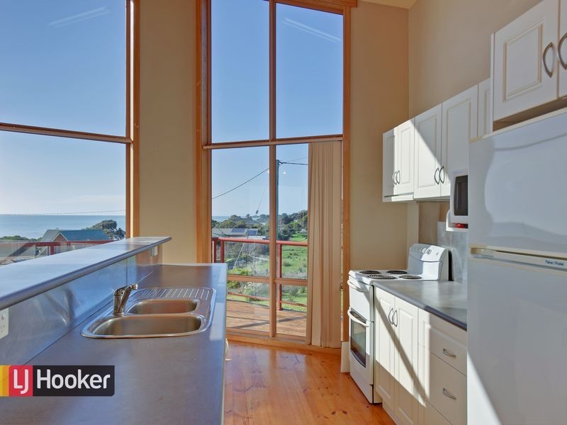 196A Main Road, Penguin TAS 7316