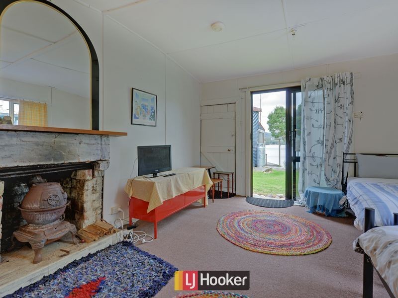 81 Lettes Bay Road, Strahan TAS 7468