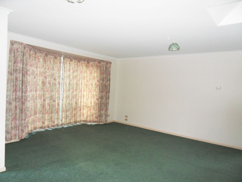 12/3 Hayward Street, Penguin TAS 7316