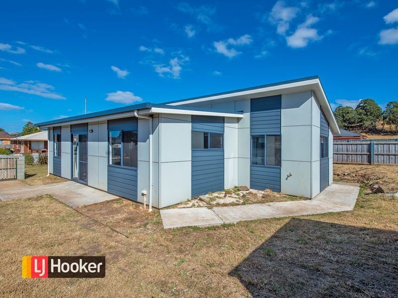 25 Oak Avenue, Somerset TAS 7322