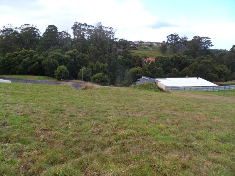 32 Dowling Drive, Romaine TAS 7320
