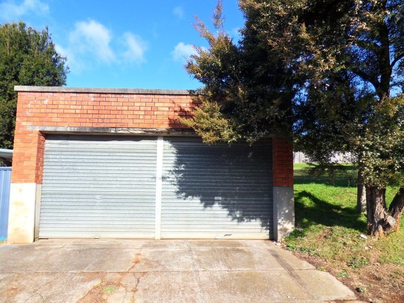 2/1 Old Surrey Road, Burnie TAS 7320