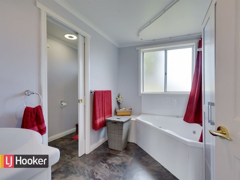 4 Scott Street, Acton TAS 7320