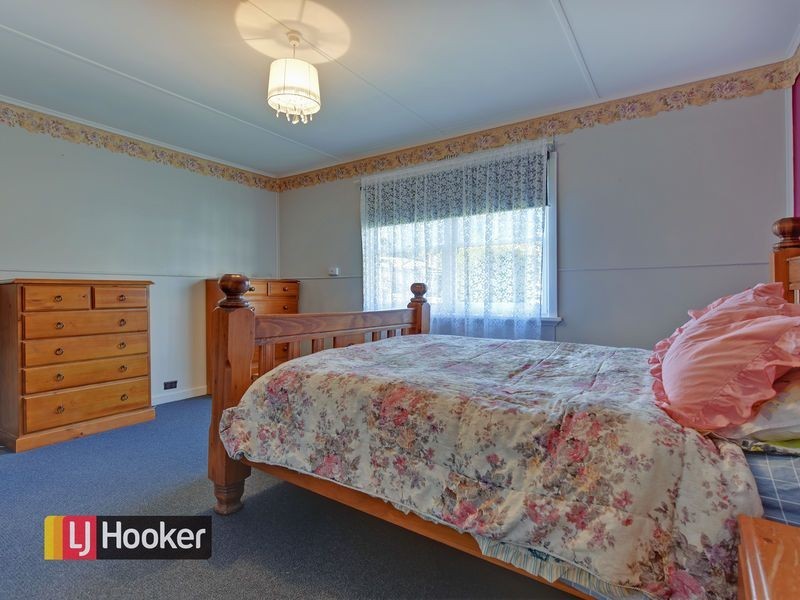 14 Giblin Street, Rosebery TAS 7470