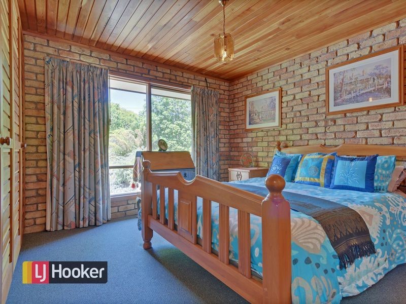 6 Irbys Circus, Sisters Beach TAS 7321