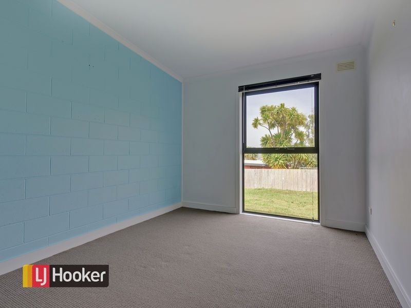 4 Gilmour Crescent, Somerset TAS 7322