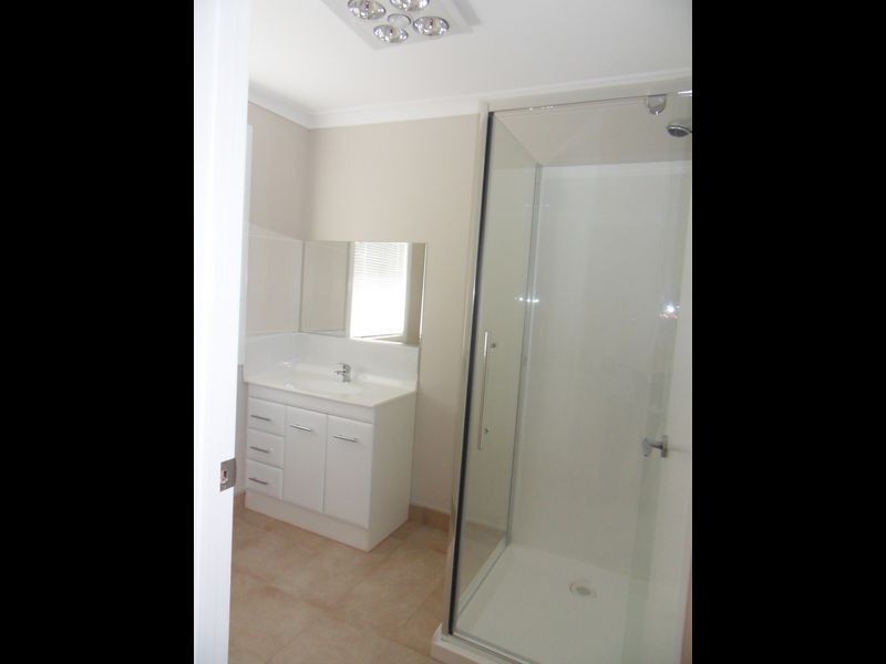 2/23 Wingrove Gardens, Burnie TAS 7320