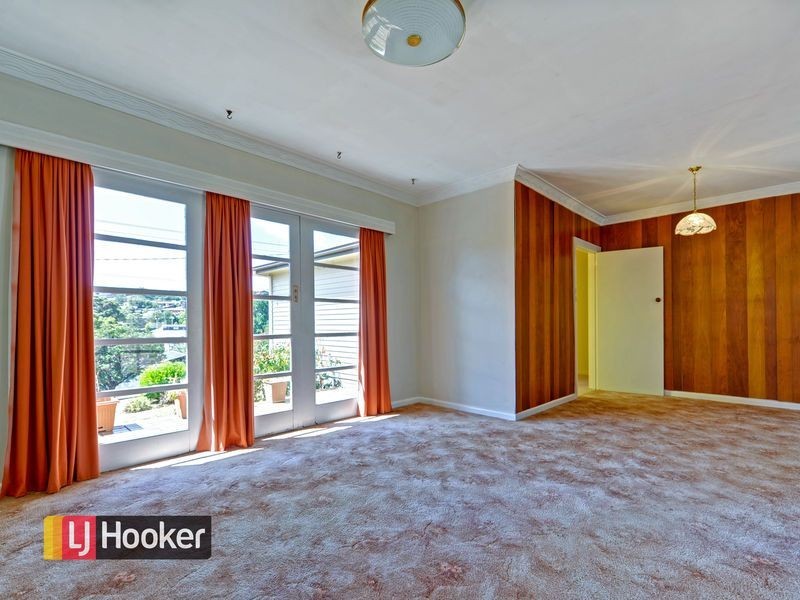 24 West Park Grove, Parklands TAS 7320