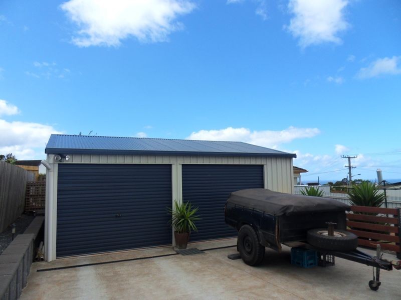 16 Lyons Street, Burnie TAS 7320