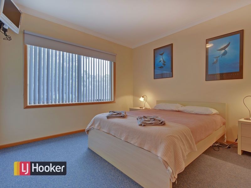 19 Murchison Highway, Somerset TAS 7322