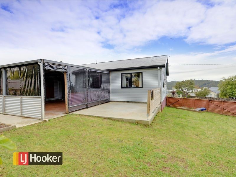 40 McPhee Street, Havenview TAS 7320