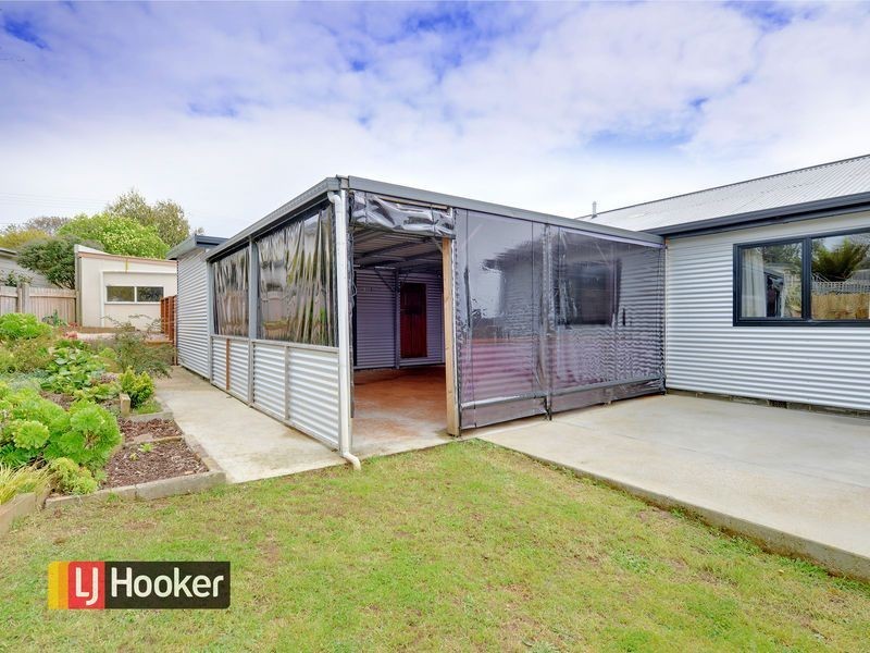 40 McPhee Street, Havenview TAS 7320