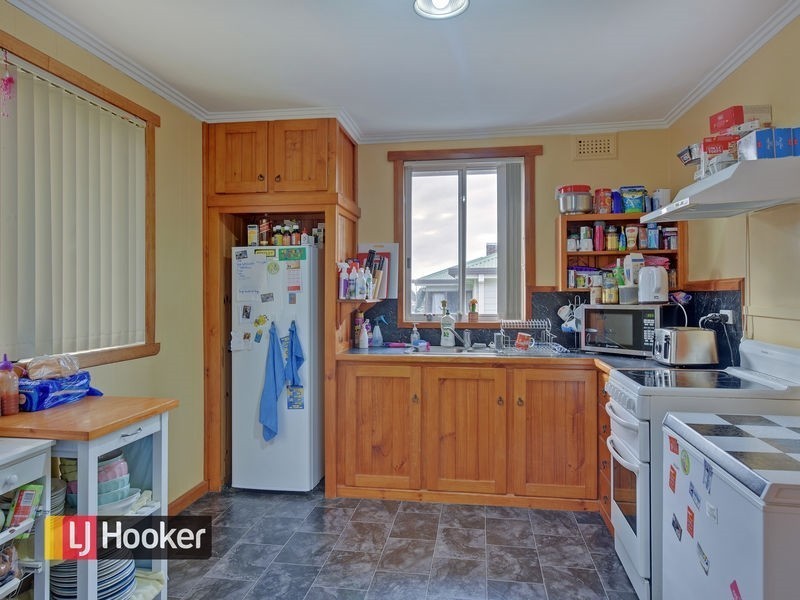 85 Simpson Street, Somerset TAS 7322